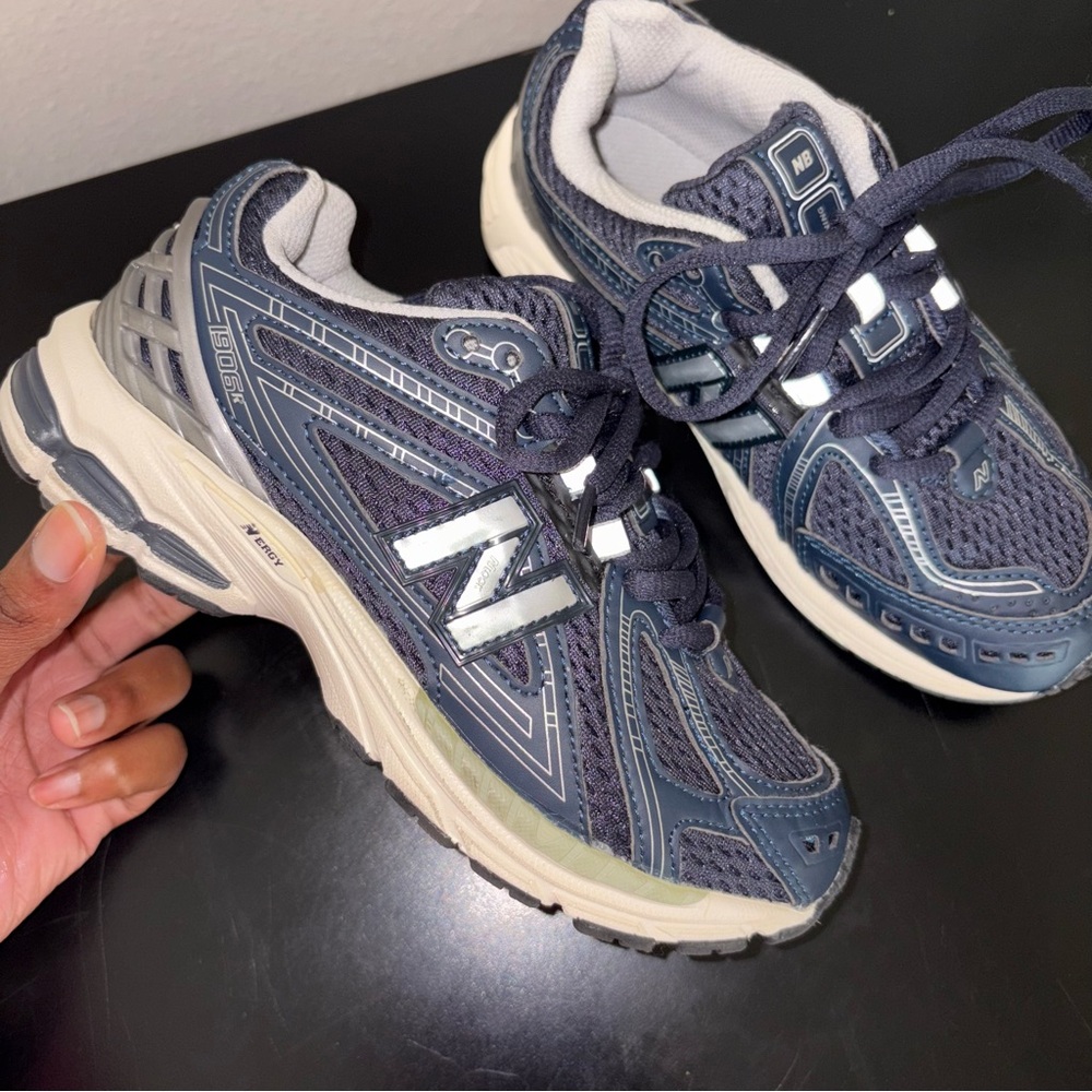 Kids New Balance - NWOT